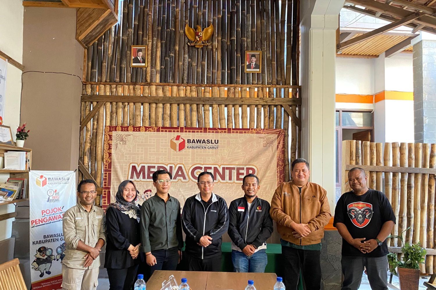 Pimpinan Bawaslu Garut Bersama Anggota Bawaslu RI Puadi