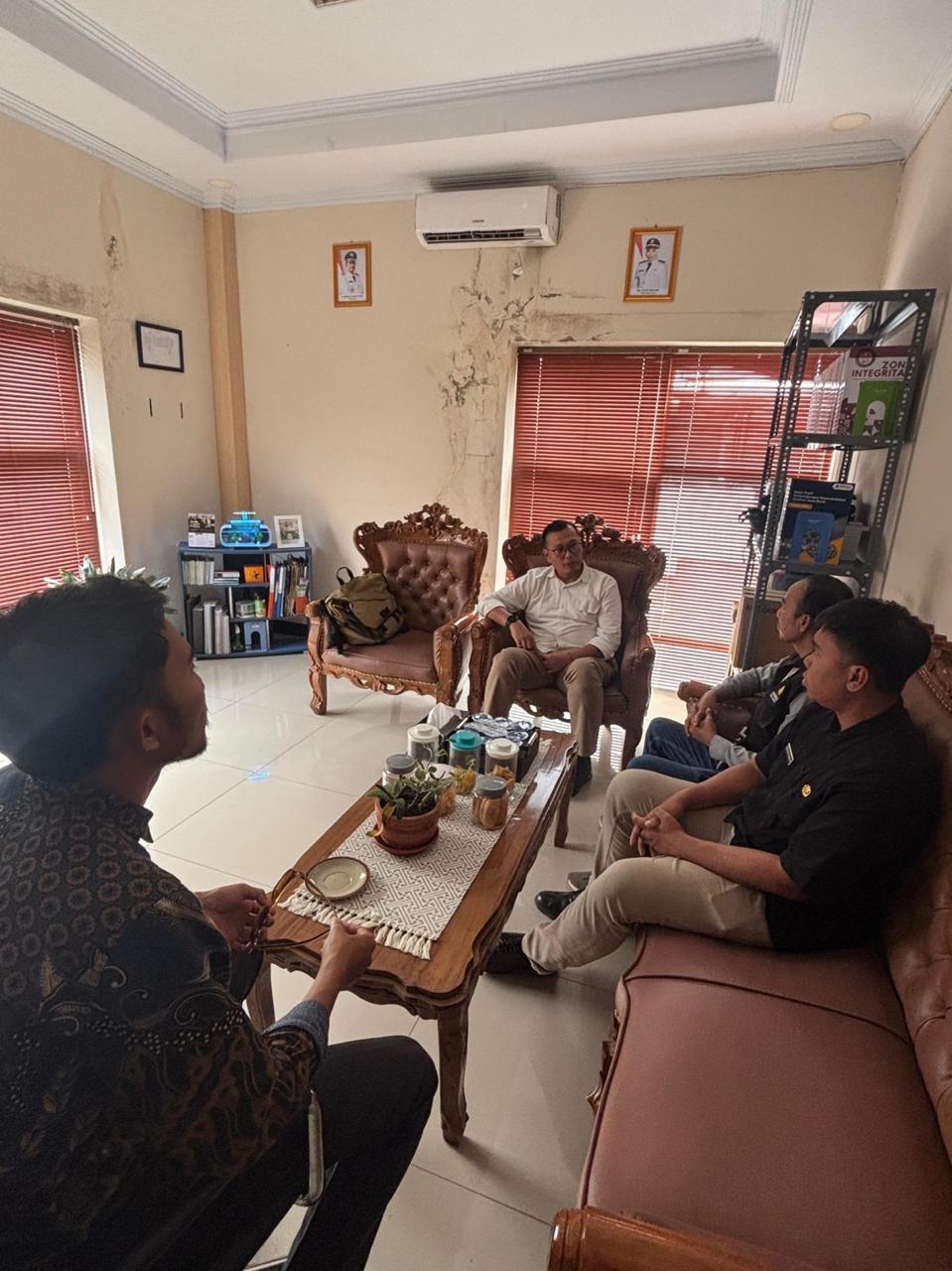 Koordinasi dengan Disdukcapil Garut