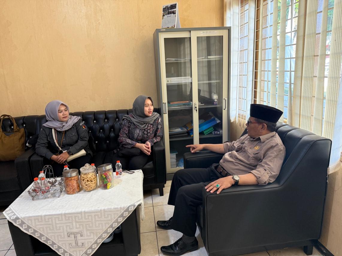 koordinasi dengan Cabang Dinas Pendidikan Jawa Barat