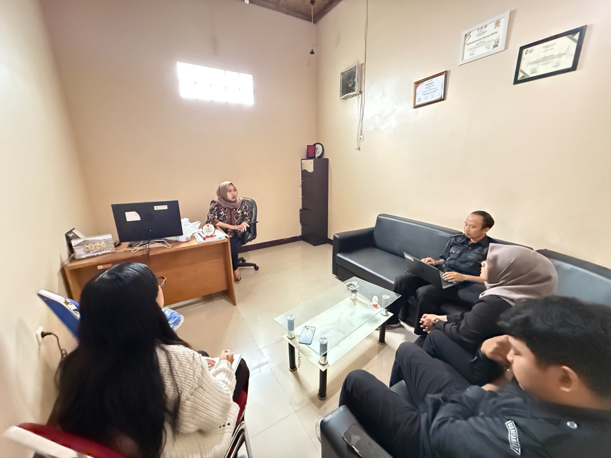 Lamlam Masropah dengan jajaran Divisi P2HM