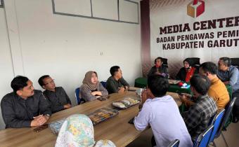 Kunjungan Silaturahmi dan Sosialisasi DKPP RI