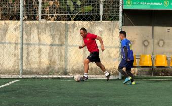 Implementasi Jumat Sehati melalui mini soccer di lingkungan Bawaslu Kabupaten Garut