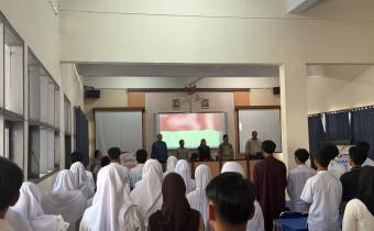 Bawaslu Ber_Sigap di SMAN 6 Garut