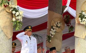 Upacara Peringatan Kemerdekaan Republik Indonesia dengan Pemkab Garut