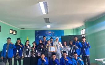 Lamlam Masropah Jadi Narasumber PKD I PMII STAI KH Badruzzaman