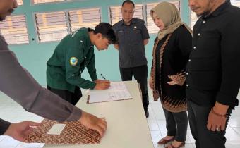 penandatanganan MoU dengan Permata Intan Garut